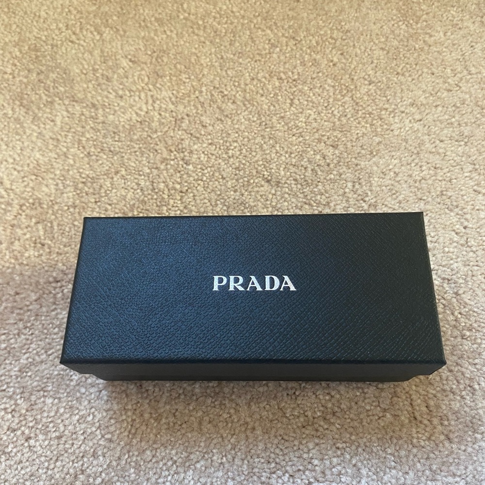 Prada SunGlasses(New)
